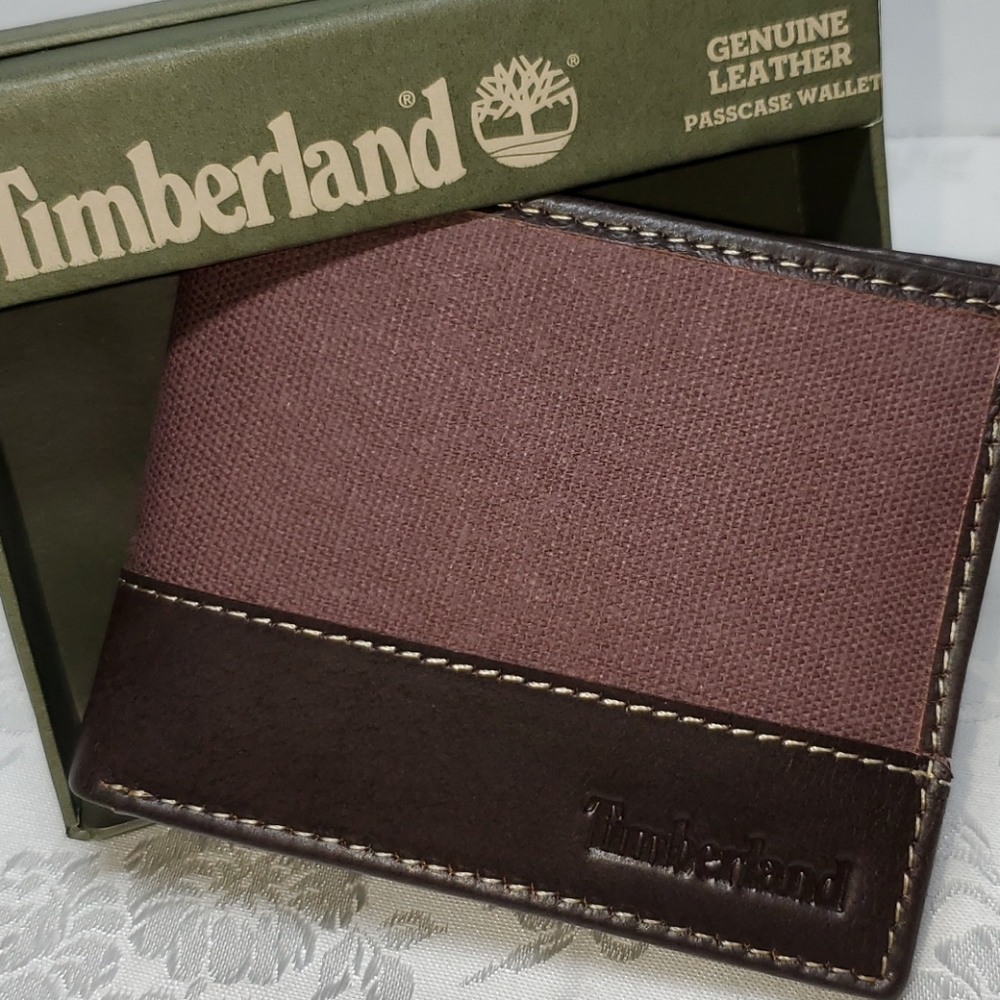 🎉Timberland Canvas & Leather Bifold Wallet - Picture 3 of 11